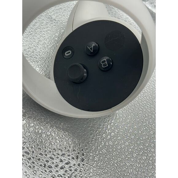 Left Oculus quest 2 controller - Picture 5 of 6